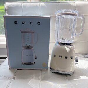 SMEG 50's Style Retro Blender 4 speeds- Cream - New In Box